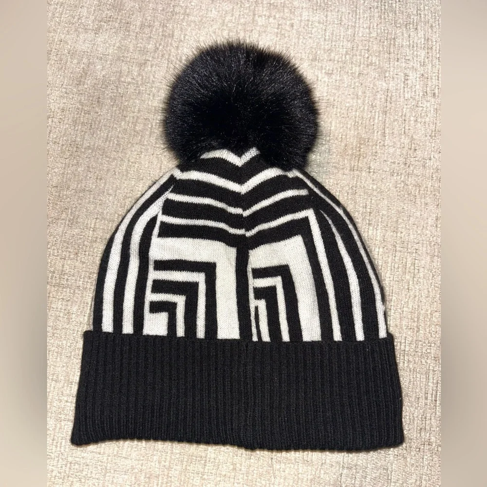 Karl Lagerfeld Beanie Pom Pom Toboggan Hat Black White Satin Lined Quiet Luxury